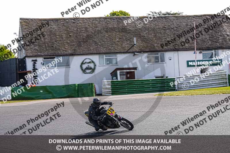 enduro digital images;event digital images;eventdigitalimages;mallory park;mallory park photographs;mallory park trackday;mallory park trackday photographs;no limits trackdays;peter wileman photography;racing digital images;trackday digital images;trackday photos